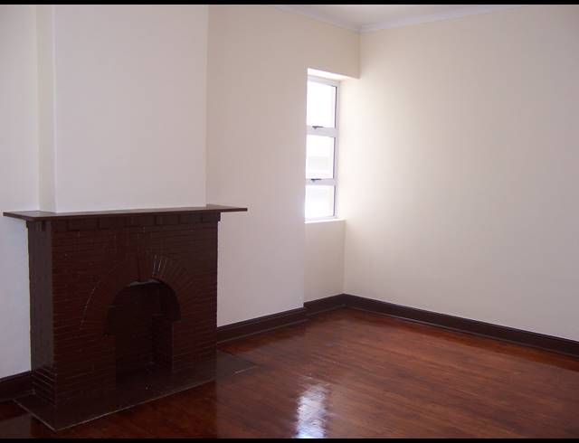 5 bed property to rent in SALT RIVER