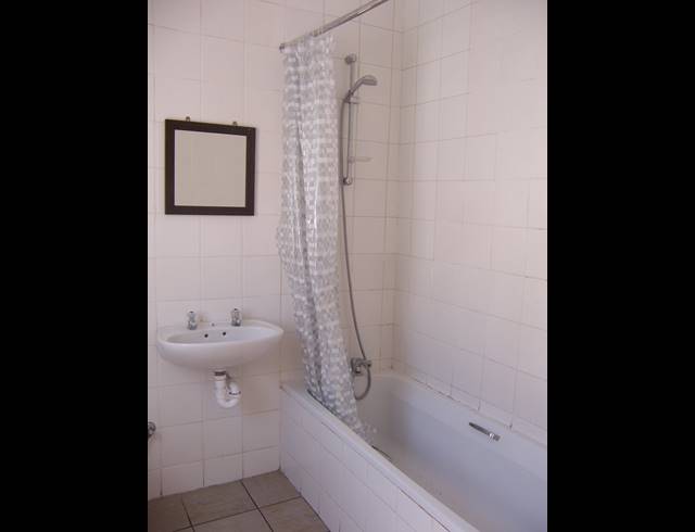 3 bed property to rent in OBSERVATORY