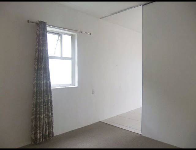 1 bed property to rent in WOODSTOCK