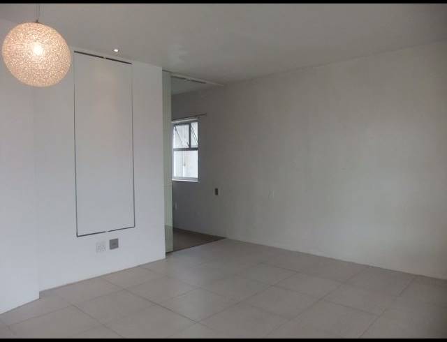 1 bed property to rent in WOODSTOCK